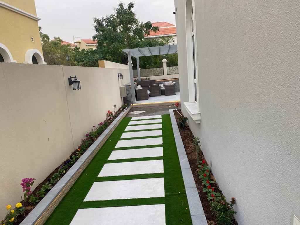 WhatsApp Image 2025-08-16 at 23.22.58_8205a9e7.jpg